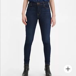 LEVI’S 720 high rise super skinny